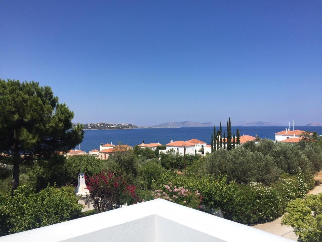 Oltremare Inn Spétses Екстериор снимка
