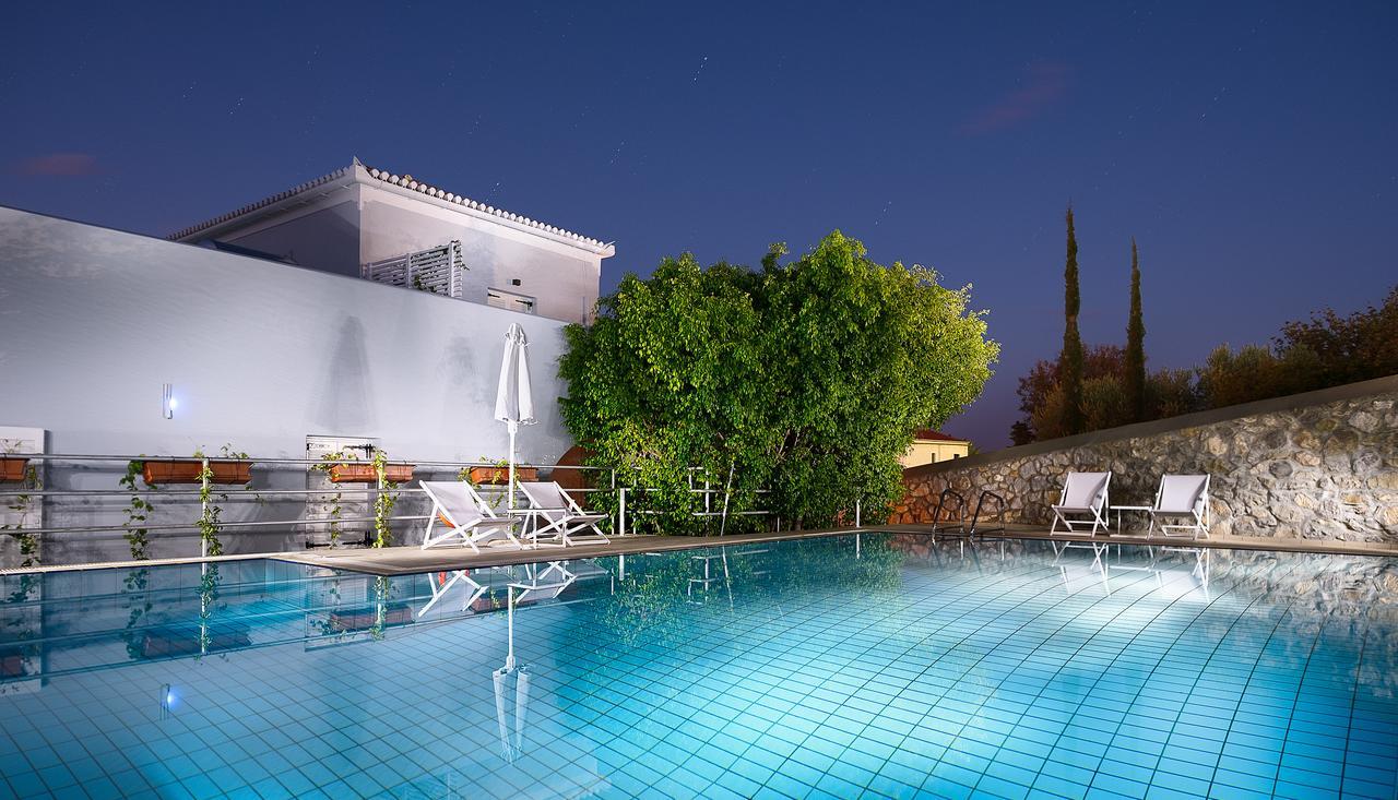 Oltremare Inn Spétses Екстериор снимка